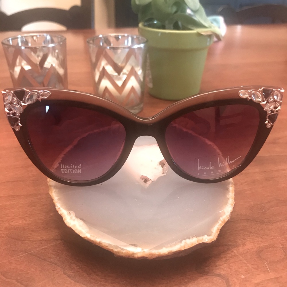Nicole Miller Limited edition sunglasses